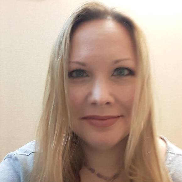 Meet your Posher, Pamela - Picture 1 of 1